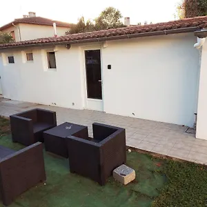 Appartement Au Calme Wifi 600m Centre, Castres (Tarn)